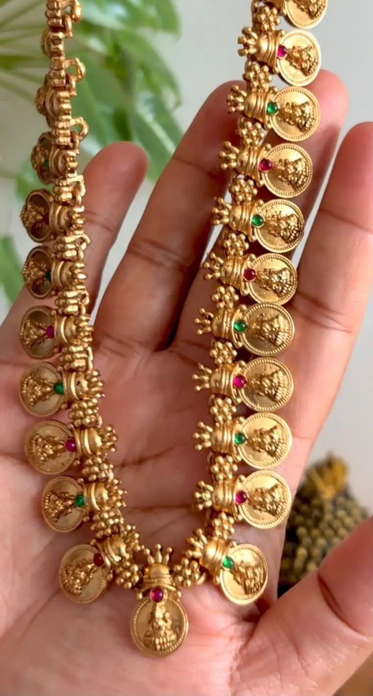 Lakshmi Coin Haram — view 2