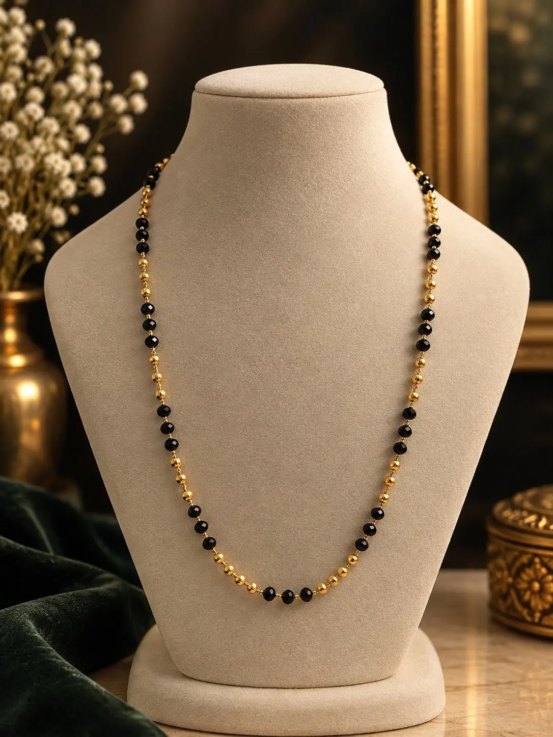 5mm Black Crystal Chain(Karimani) — view 1