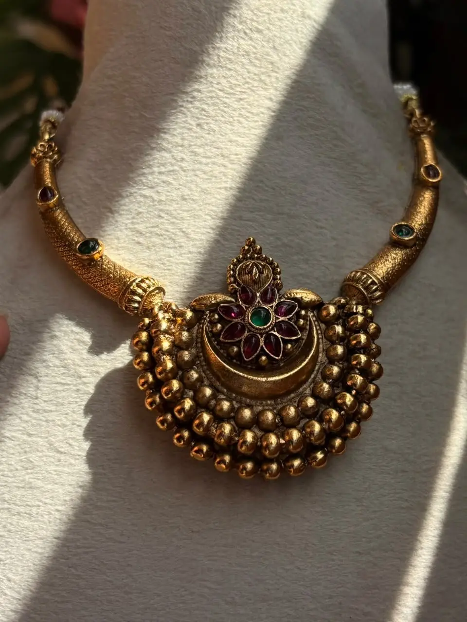 Antique Hasli Set With Jhumka — view 2