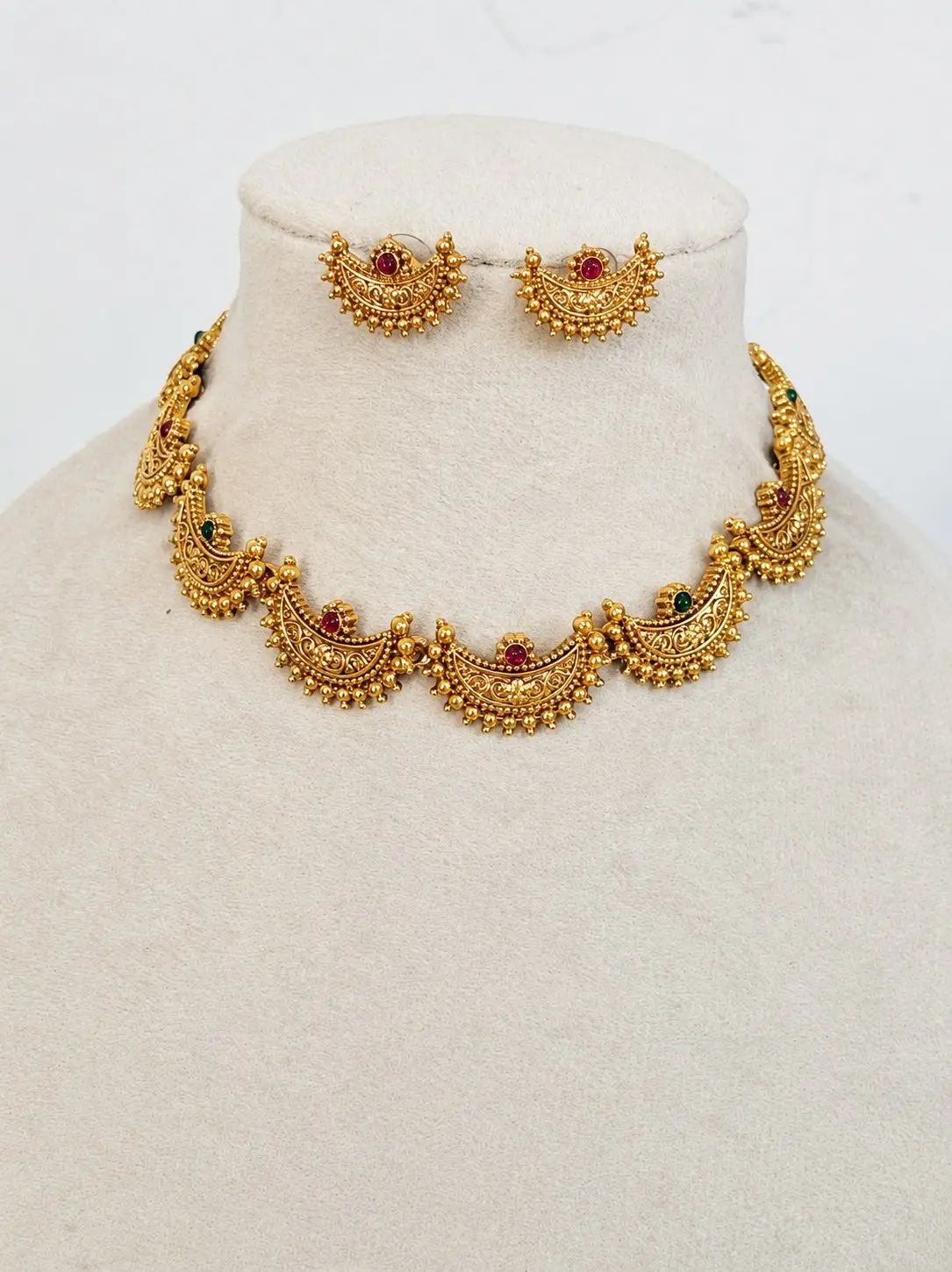 Half Moon Choker — view 1