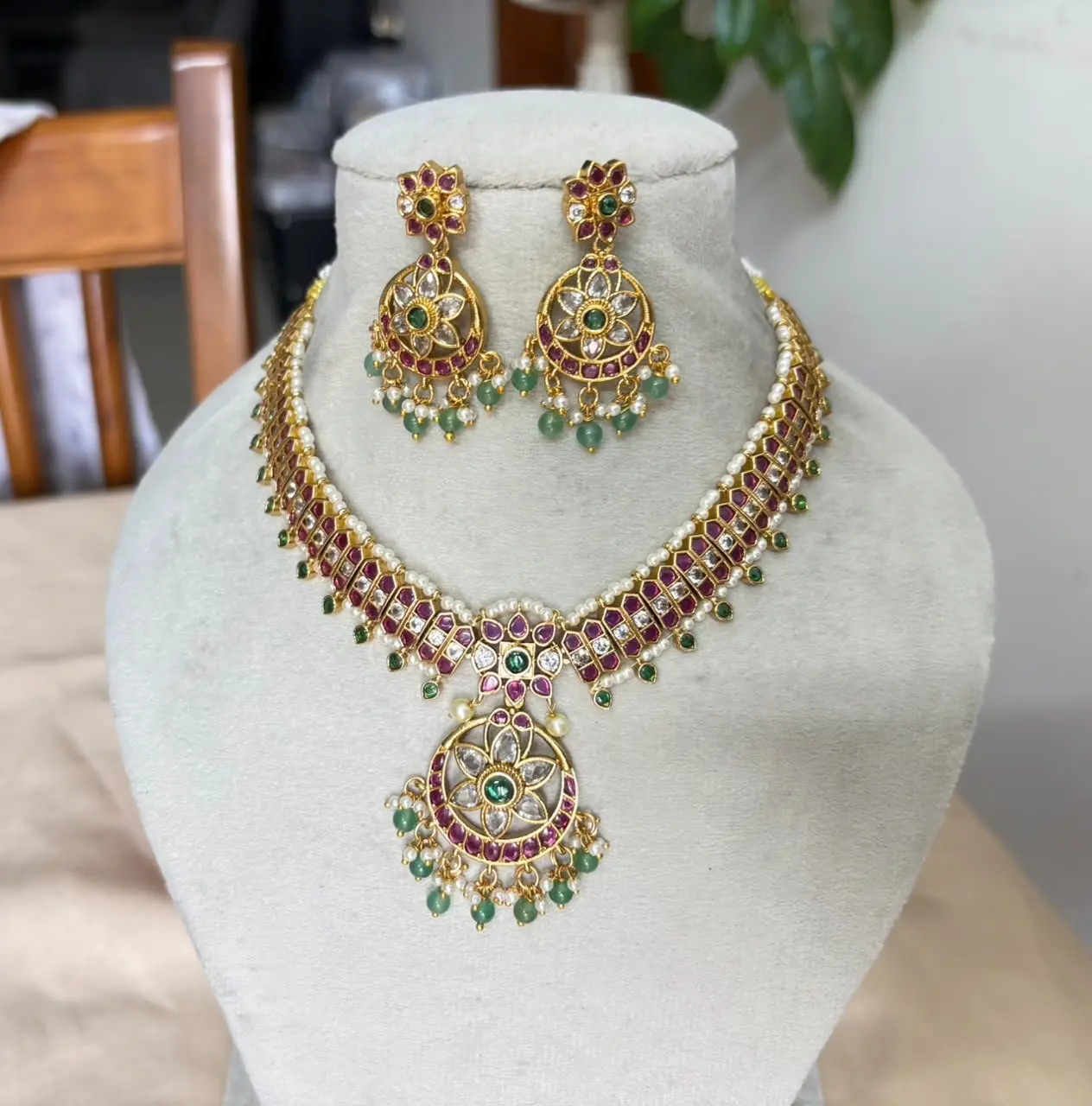 Kemp Neckalce With Matching Chandbali Earrings — view 3