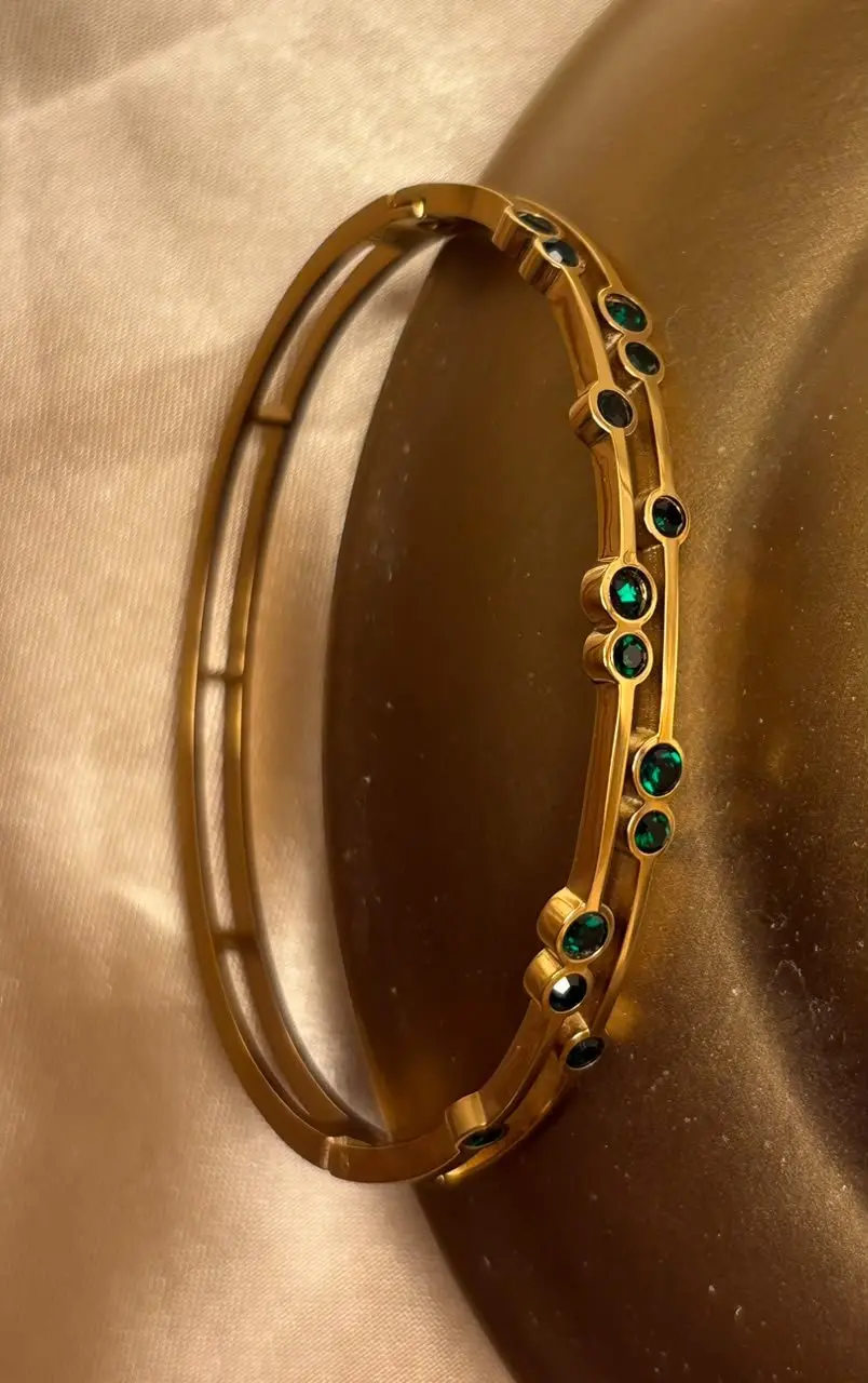 Premium green Bracelet — view 1