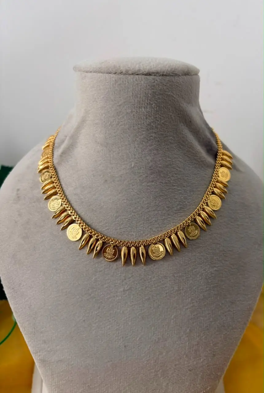Micropolish coin mullamottu necklace — view 2