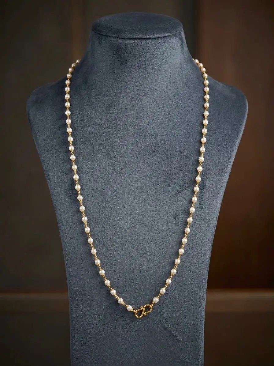 Pearl Cap Chain — view 1