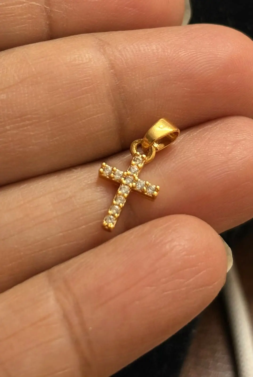 Ad stone Cross — view 1